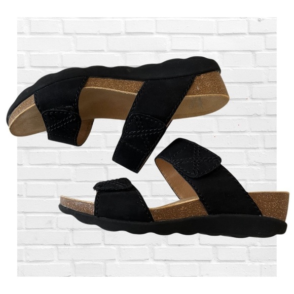 Dansko Maddy Black Strappy Leather Cork Sandals Size 38 US 7-7.5 Comfort Womens - Picture 2 of 14